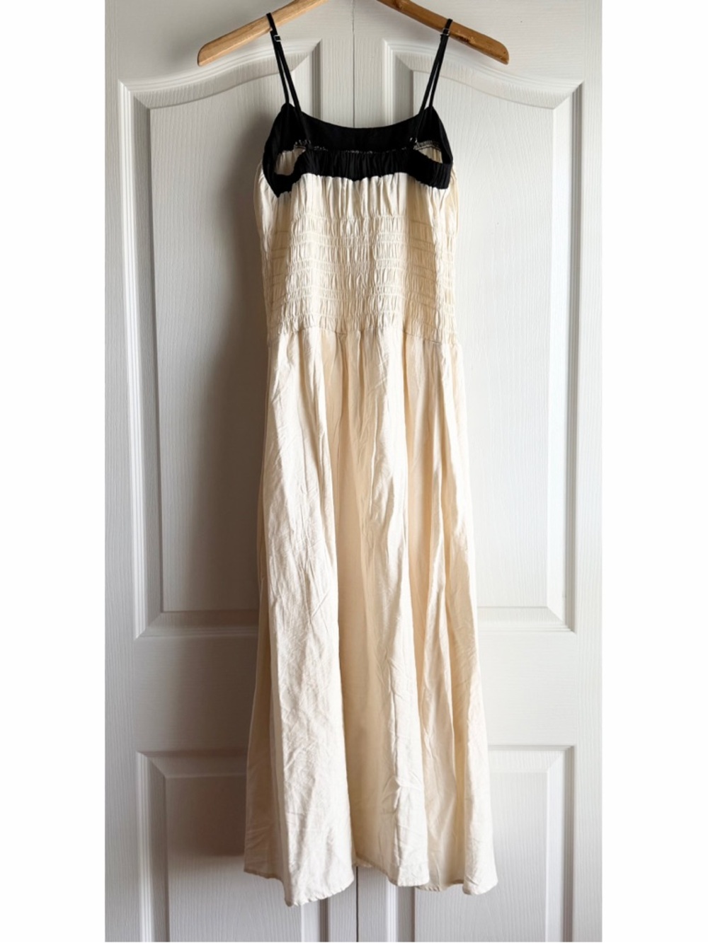 Anthropologie By The River Rosella Smocked Midi Dress - Picture 8 of 9